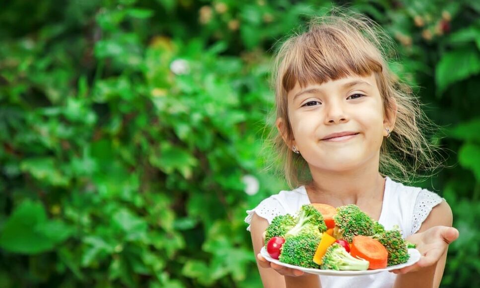 girl with a vegetable dish