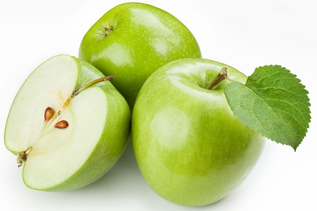 Apples can be included in the fasting day diet on kefir
